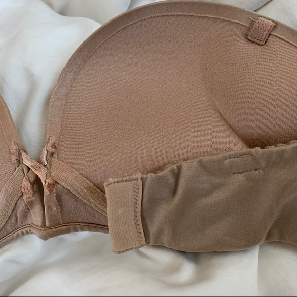Victoria's Secret Bombshell Push-Up Bra 32B Beige Tan Silky Smooth Satin - Picture 4 of 9